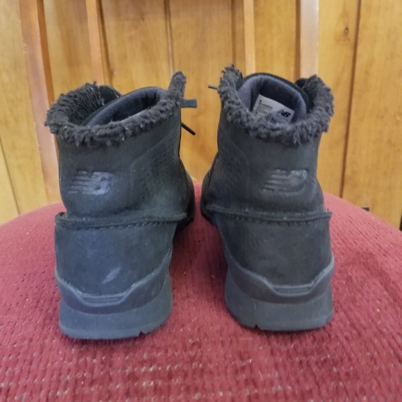 NEW BALANCE REENGINEERED black suede lined high top sneakers - Picture 4 of 7